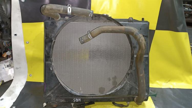 Радиатор основной Мицубиси Паджеро в Рыбинске 105204