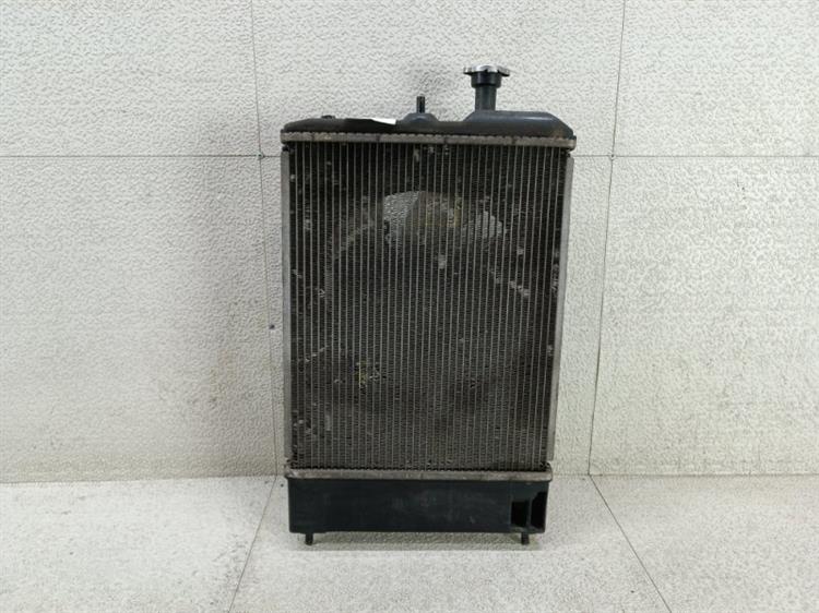 Радиатор основной Мицубиси ЕК в Рыбинске 450841