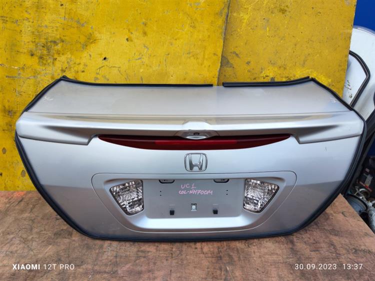 Крышка багажника Хонда Инспаер в Рыбинске 652201